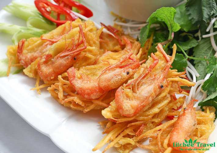 Banh-tom-ho-tay-ha-noi-litchee-travel-2