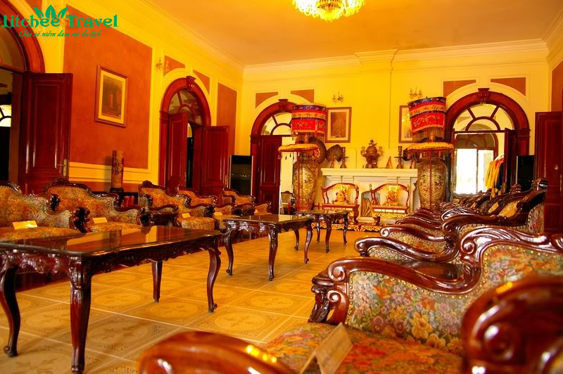 Dinh  bao dai da lat litchee travel