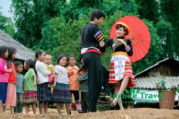 ha-giang-cho-tinh-khau-vai-litchee-travel