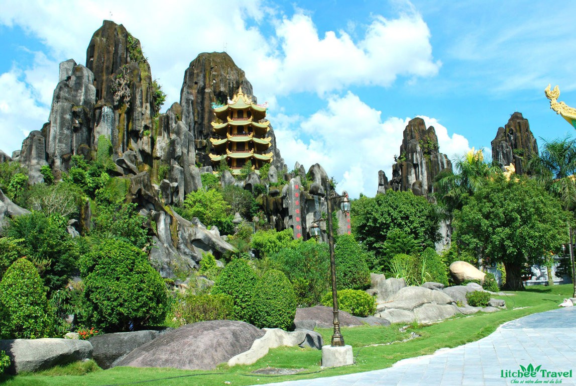 tour-ngu-hanh-son-da-nang-litchee-travel